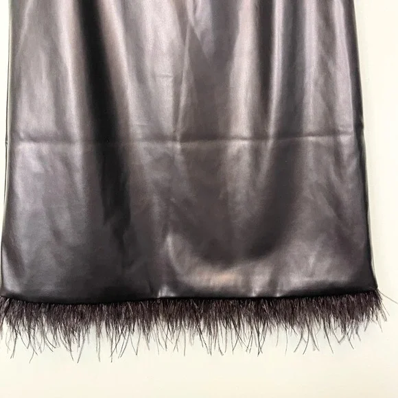 For Cynthia Black Vegan Leather Feathers Sleeveless Shift Mini Dress Large NWT - Picture 8 of 9